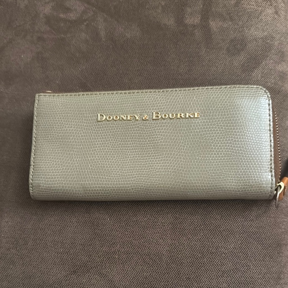Dooney & Bourke Gray Zip Around Continental Wallet